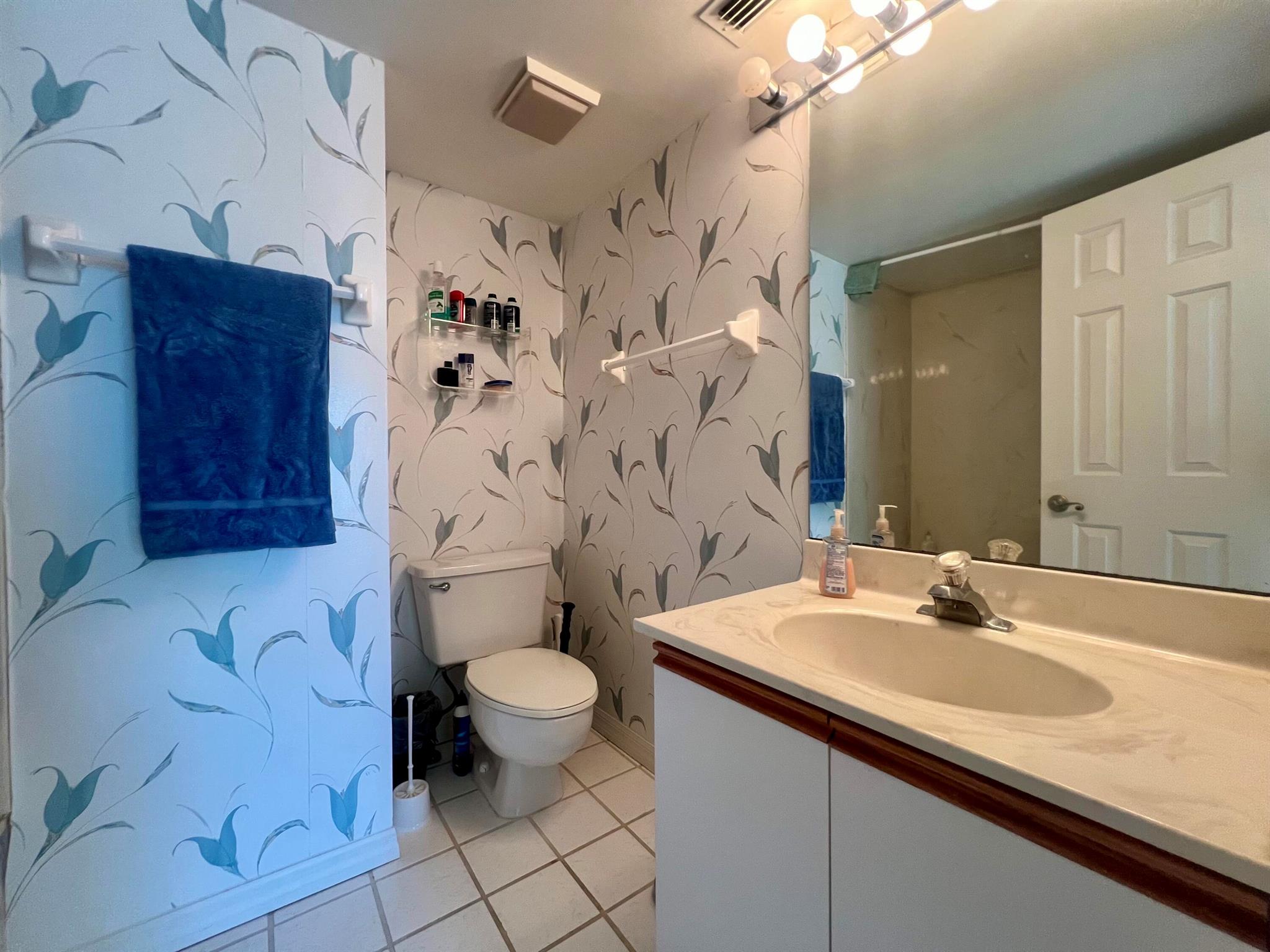 CORAL COVE BEACH SECTION - Residential