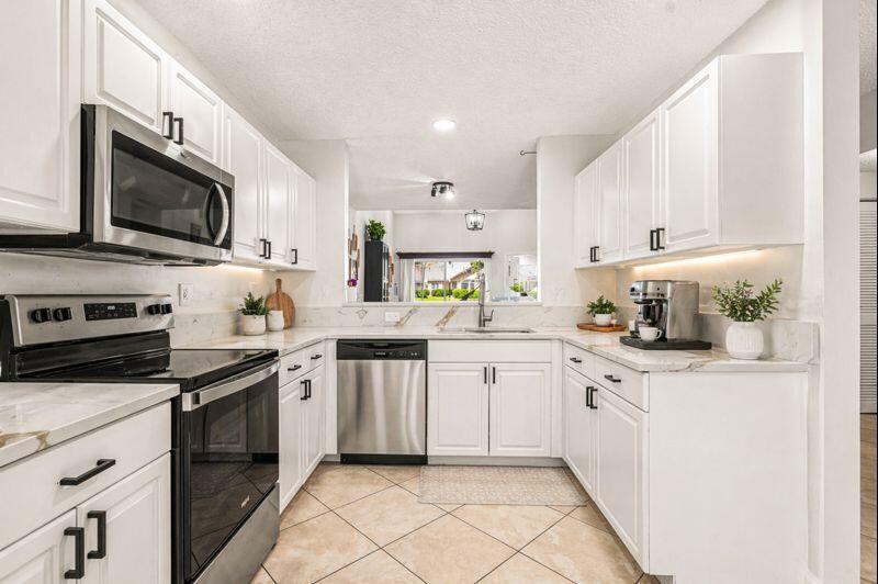 7375 NW 61st Terrace 2-19