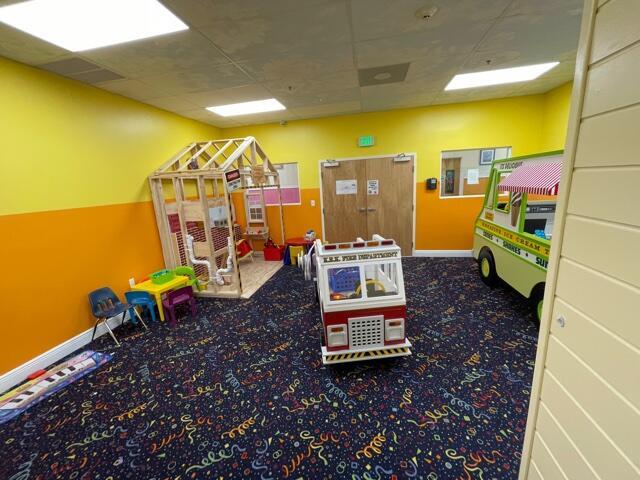 CENTRAL PARK - Commercial Sale