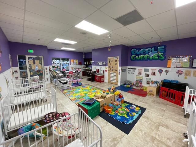 CENTRAL PARK - Commercial Sale