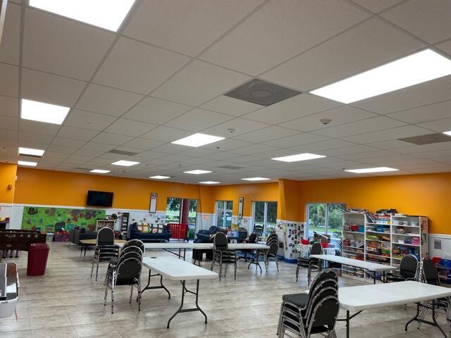 CENTRAL PARK - Commercial Sale