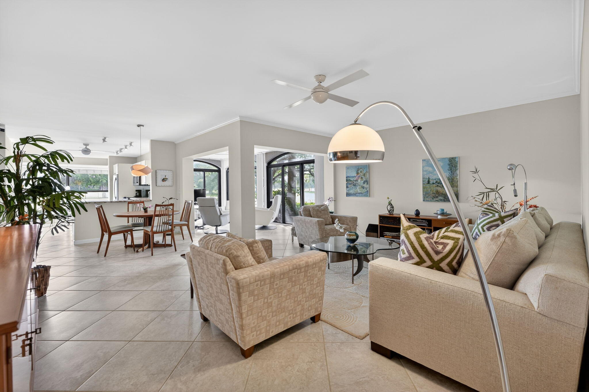 TRADERS CROSSING AT JONATHANS LANDING - Residential