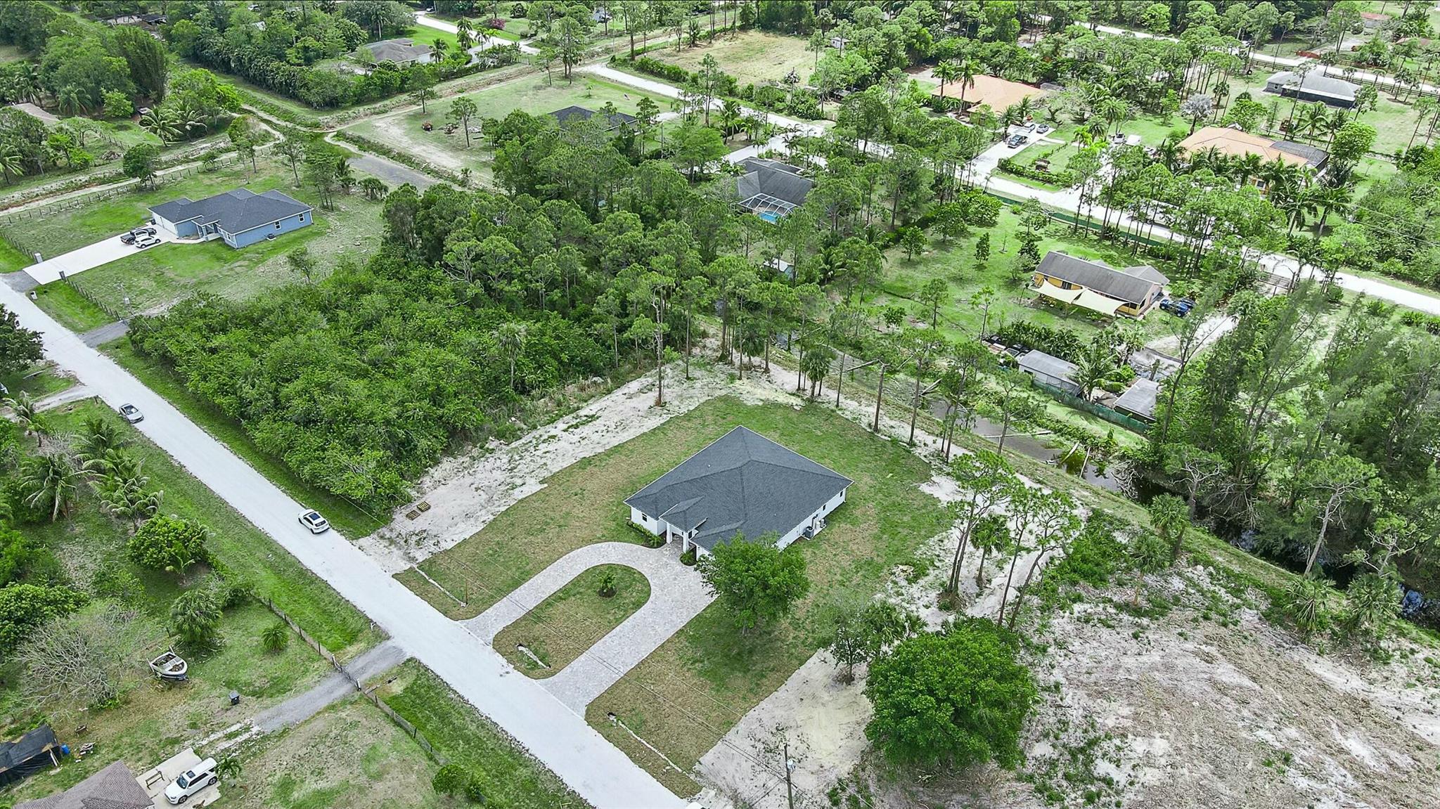 View photos, virtual tours, details... 17882 32nd Lane N