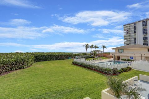 A home in Jensen Beach