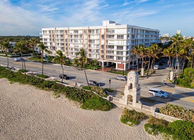 WINTHROP HOUSE CONDO - Residential