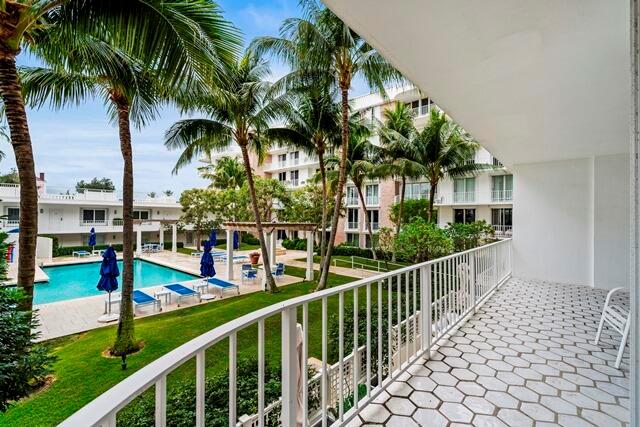 WINTHROP HOUSE CONDO - Residential