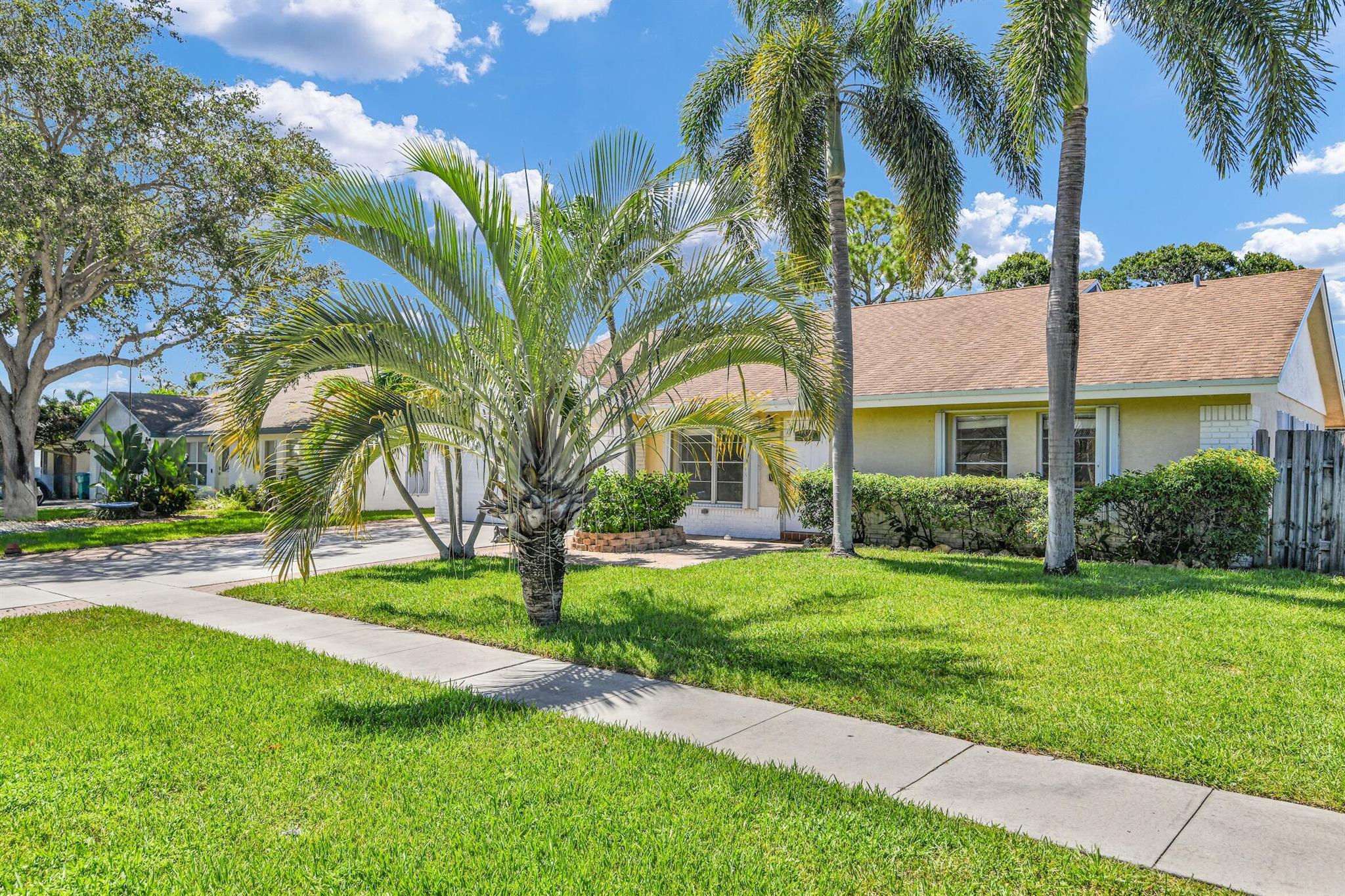 1239 NW 13th Avenue