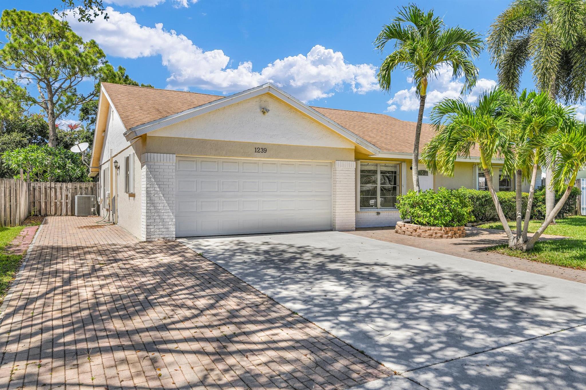 1239 NW 13th Avenue