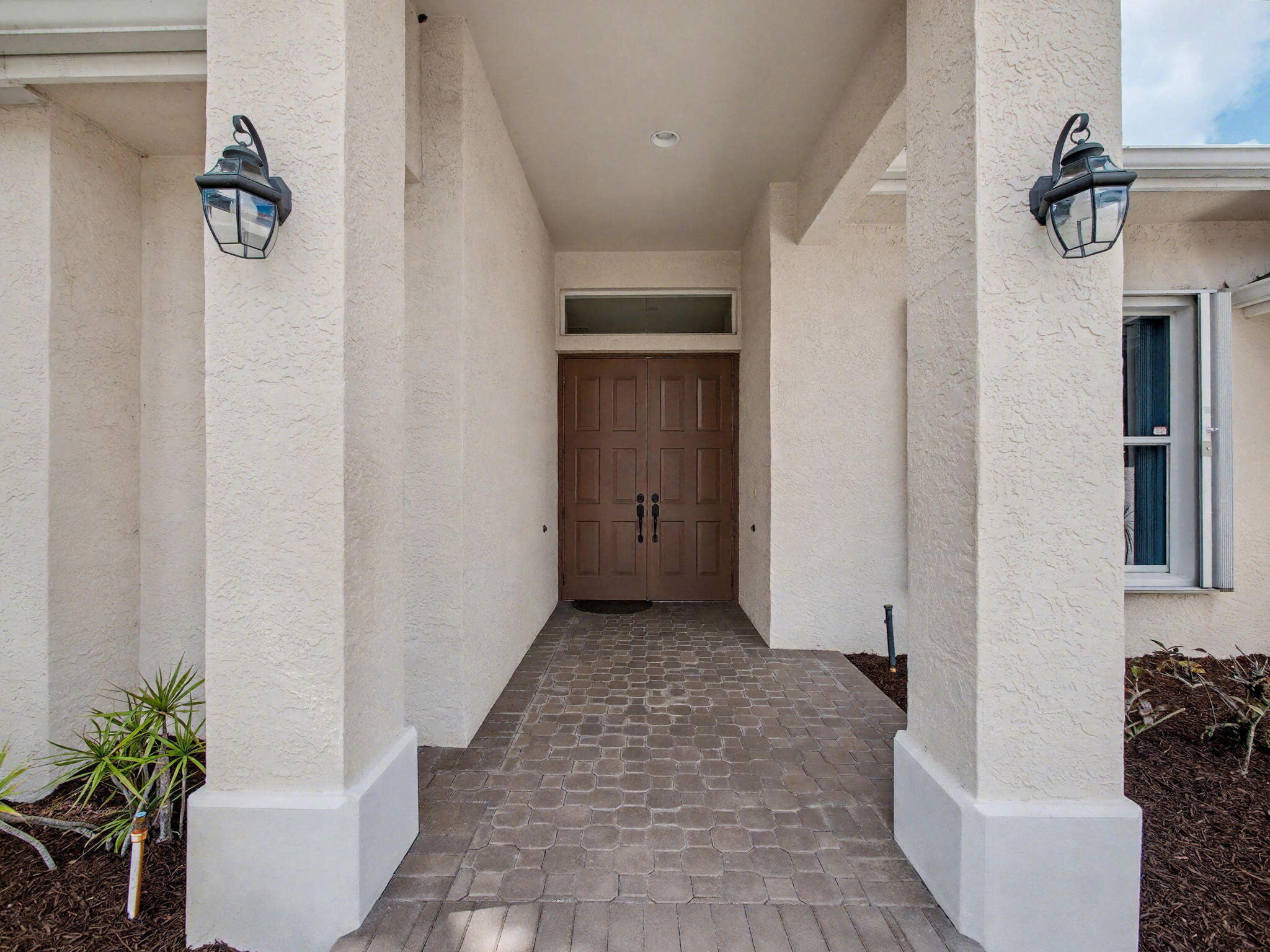 LOCKS LANDING - Residential