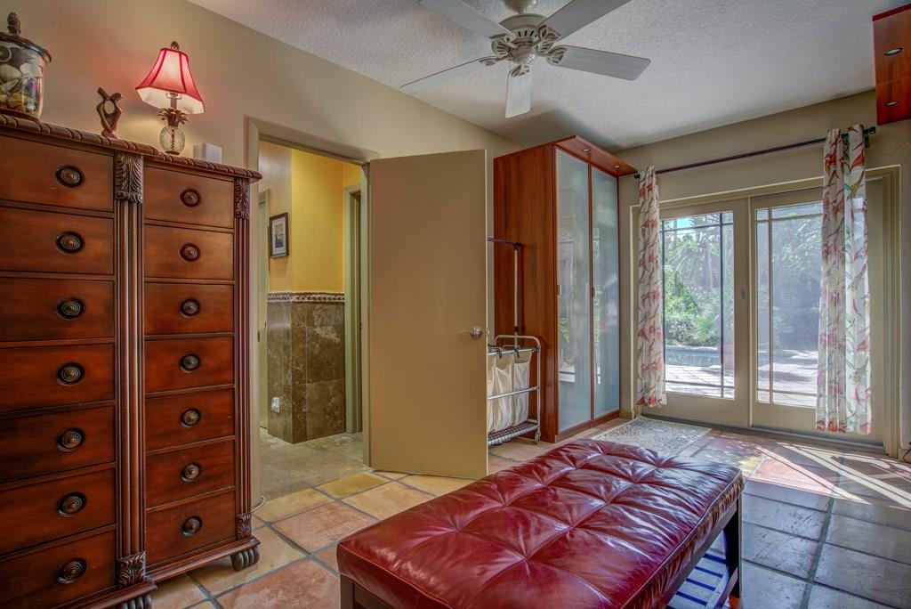 Coral Ridge 21-50 B - Residential