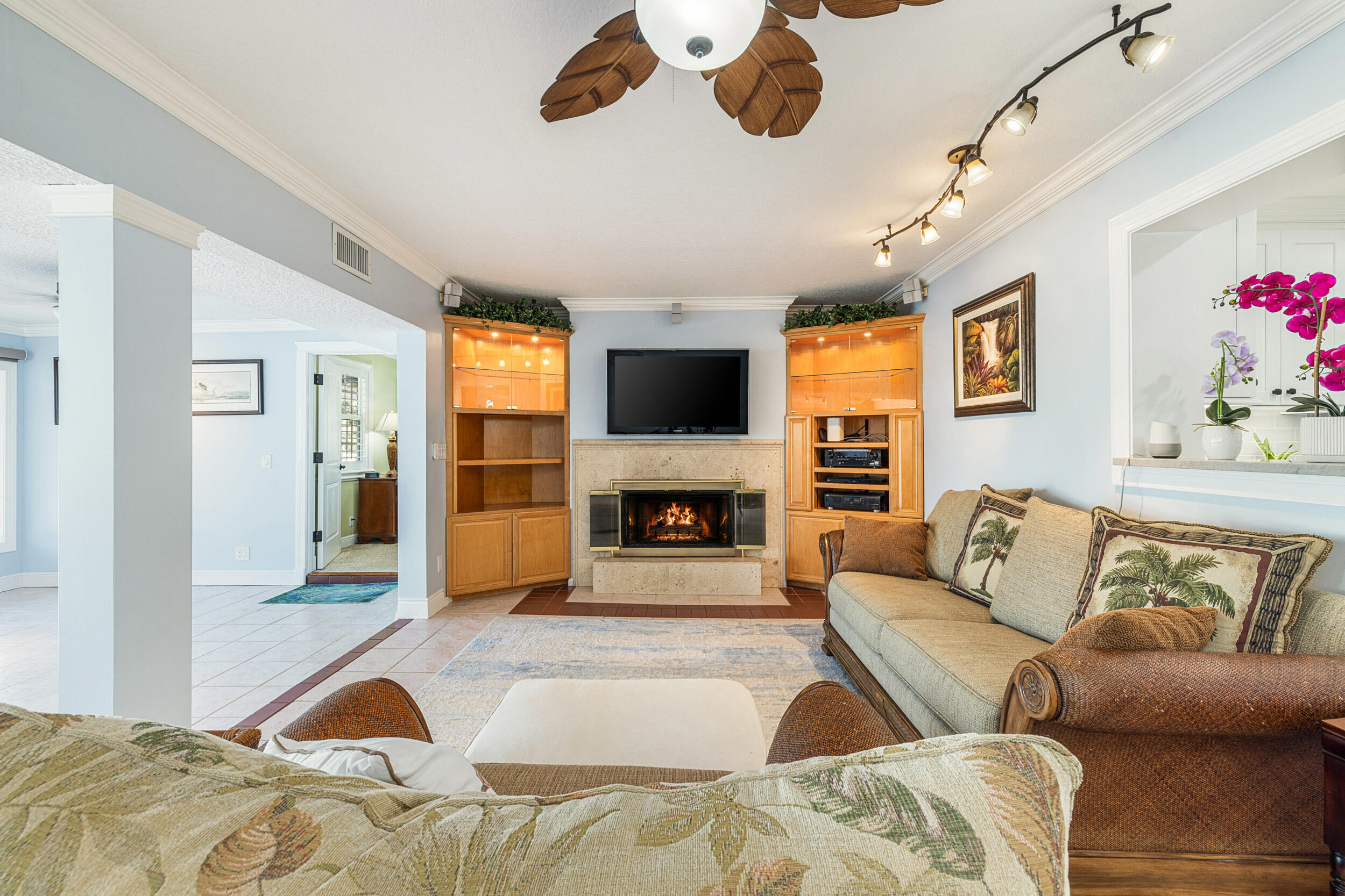 NORTH PALM BEACH VILLAGE OF 2 - Residential