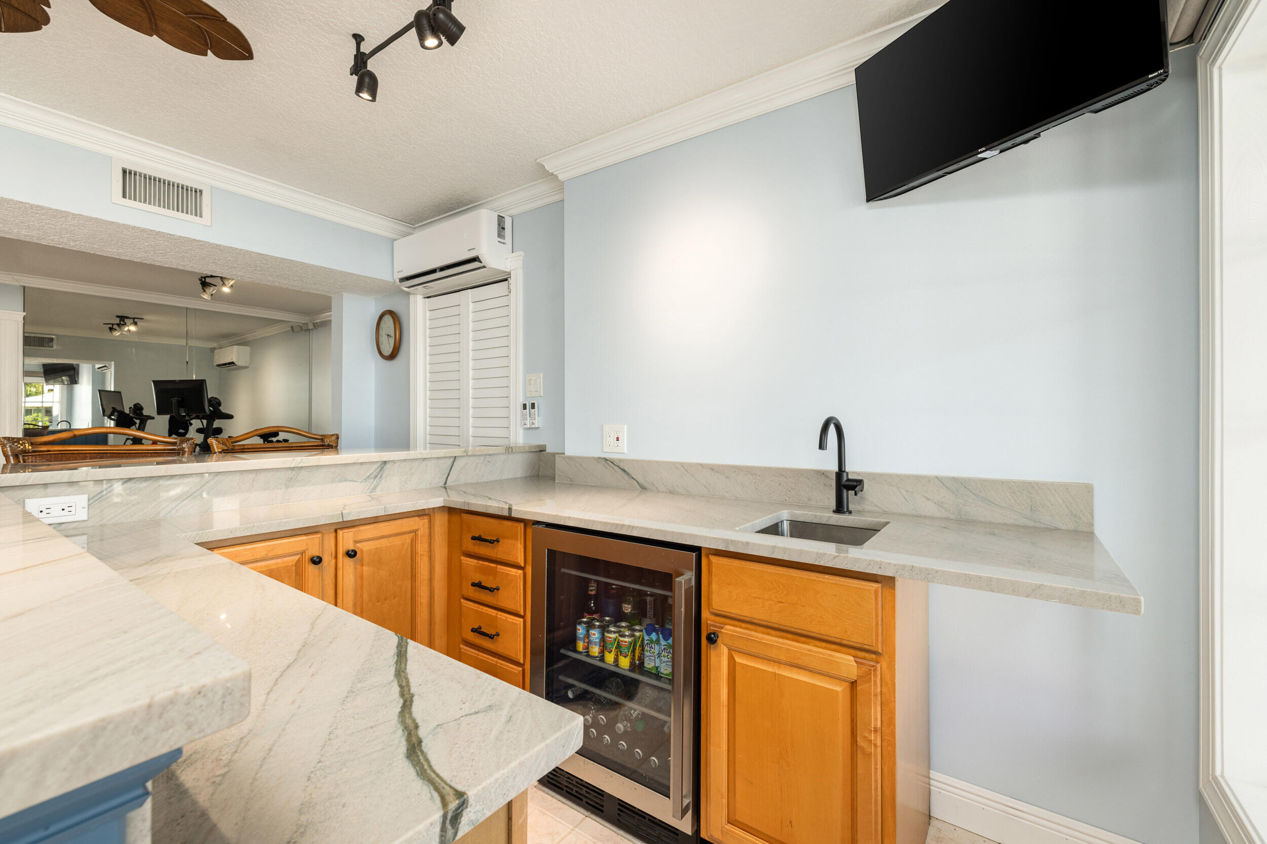 NORTH PALM BEACH VILLAGE OF 2 - Residential