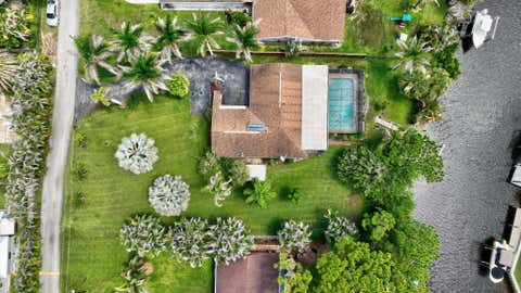 Photo of 1362 SW Knollwood Drive, Palm City, FL 34990 (MLS # B26048982)