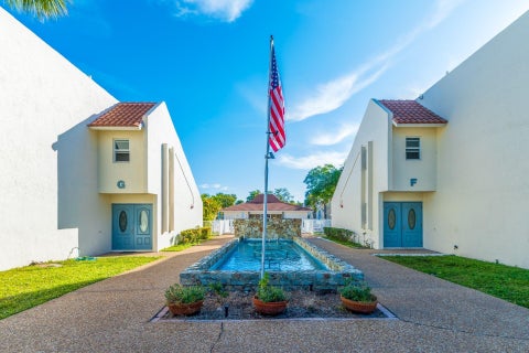 Tiny photo for 1428 SE 4TH Avenue #107, Deerfield Beach, FL 33441 (MLS # B26084748)