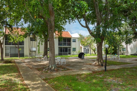 Tiny photo for 1428 SE 4TH Avenue #107, Deerfield Beach, FL 33441 (MLS # B26084748)