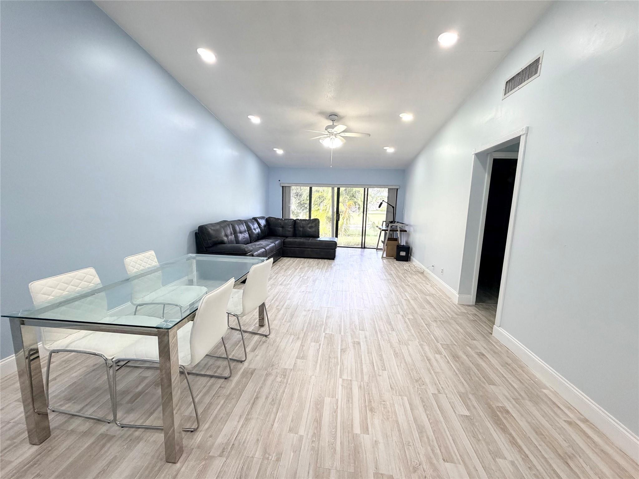 Wedgewood Condo - Residential