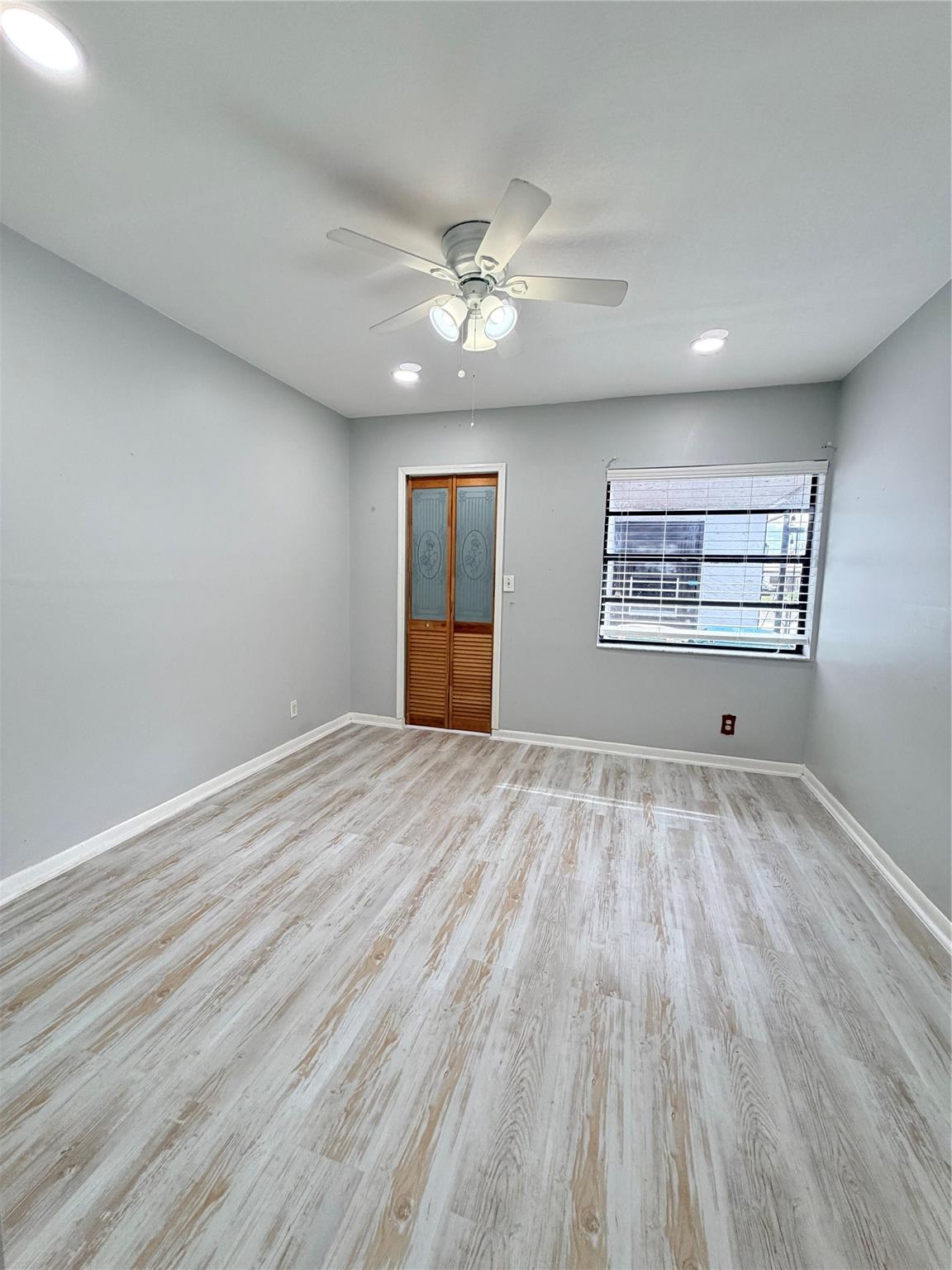 Wedgewood Condo - Residential