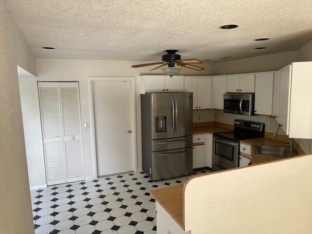 BOCA FONTANA PH 1 - Residential Lease