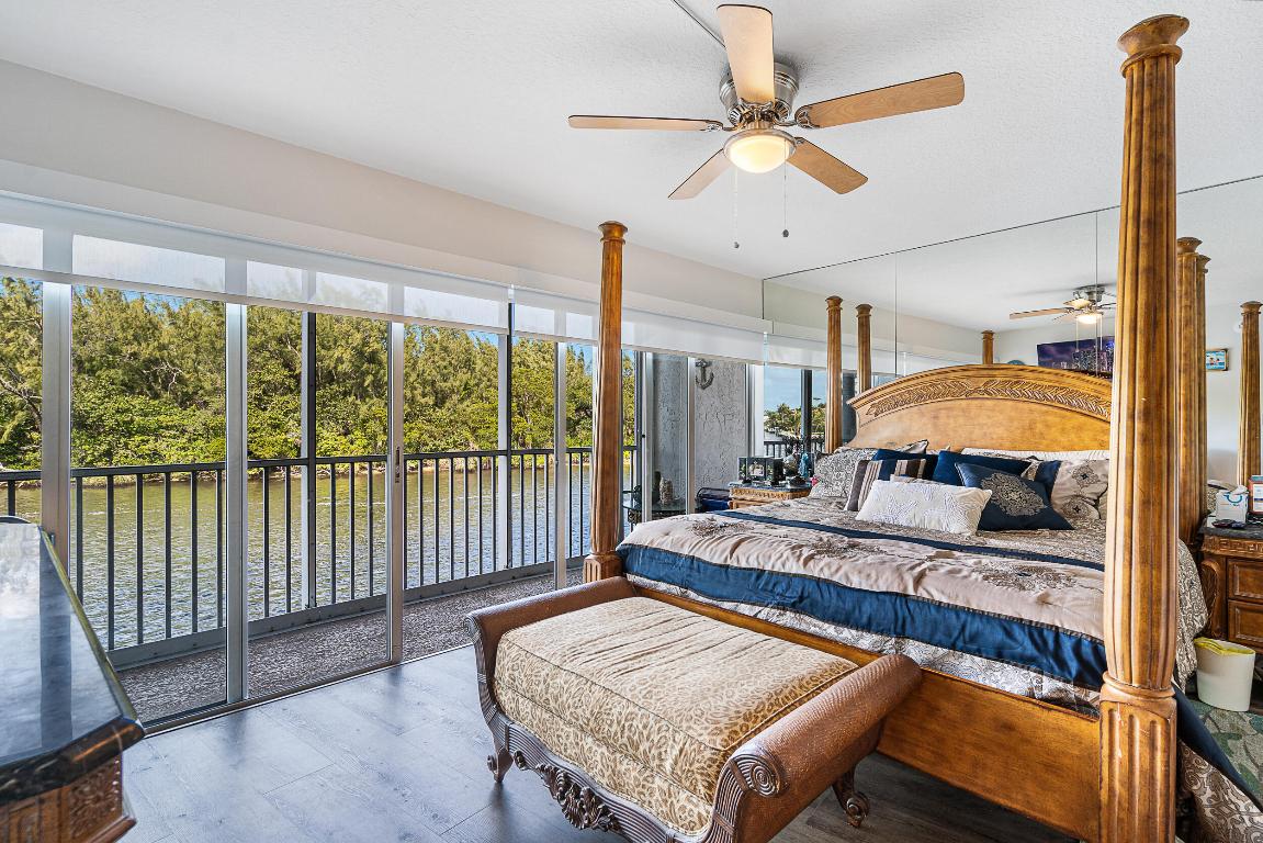 Hillsboro Cove - Residential