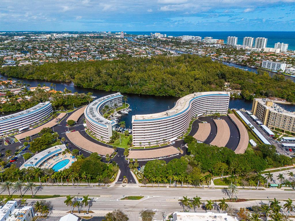 Hillsboro Cove - Residential