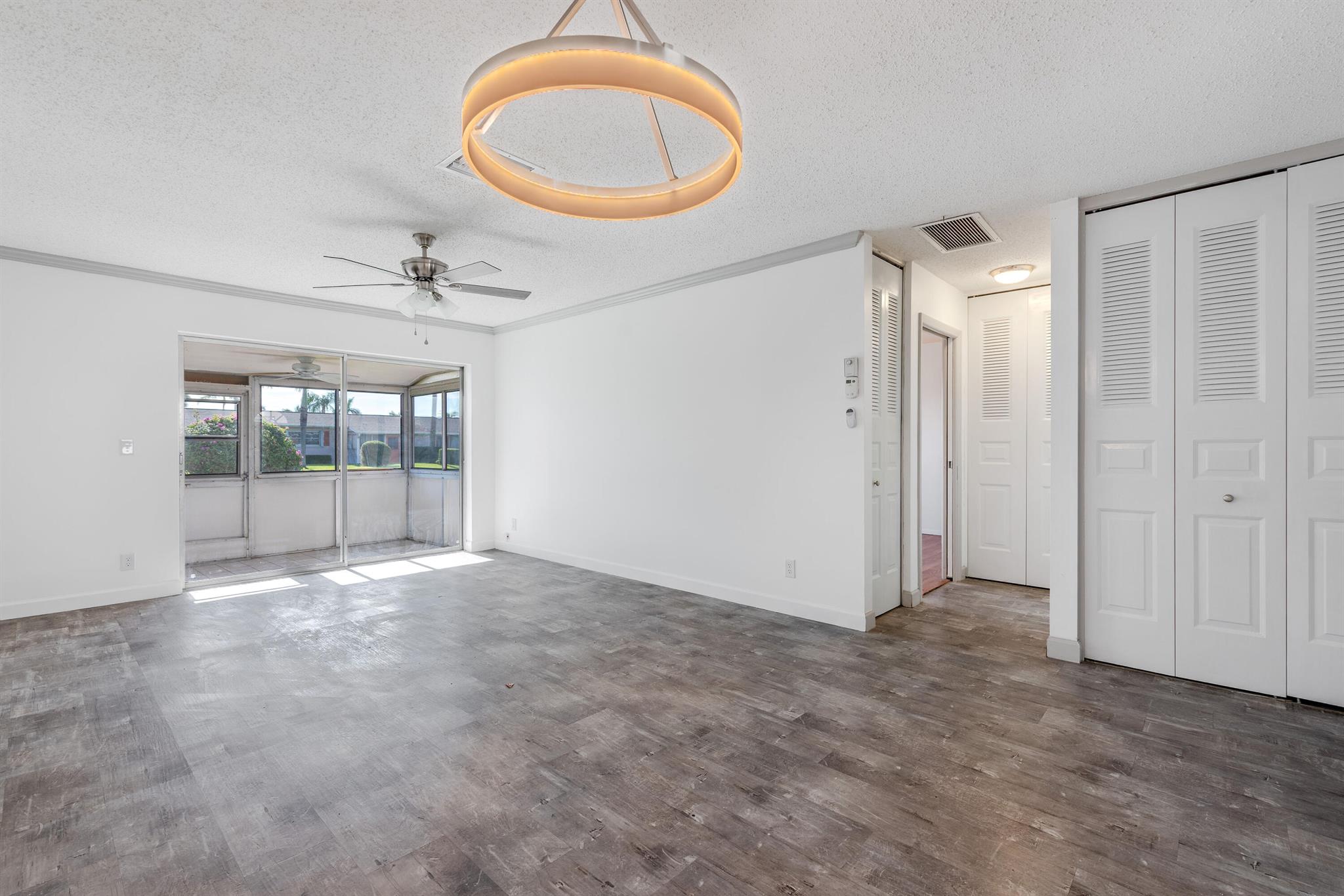 View photos, virtual tours, details... 2739 Dudley Drive W D