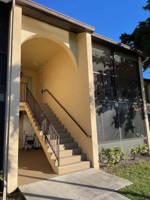 826 Sky Pine Way Unit G2, Greenacres, FL MLS: R11081532