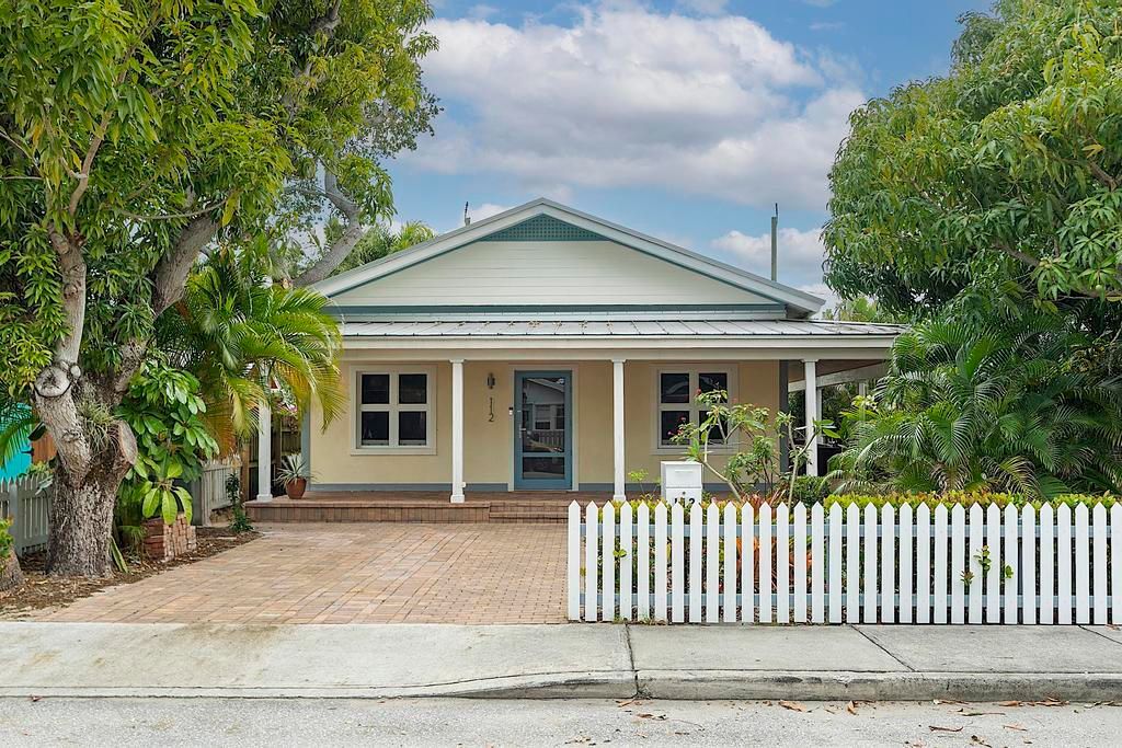 Photo of 112 S J Street, Lake Worth Beach, FL 33460 (MLS # B26017620)