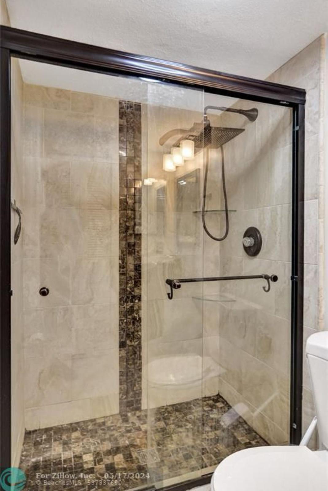 LAURELS AT MARGATE CONDO - Residential