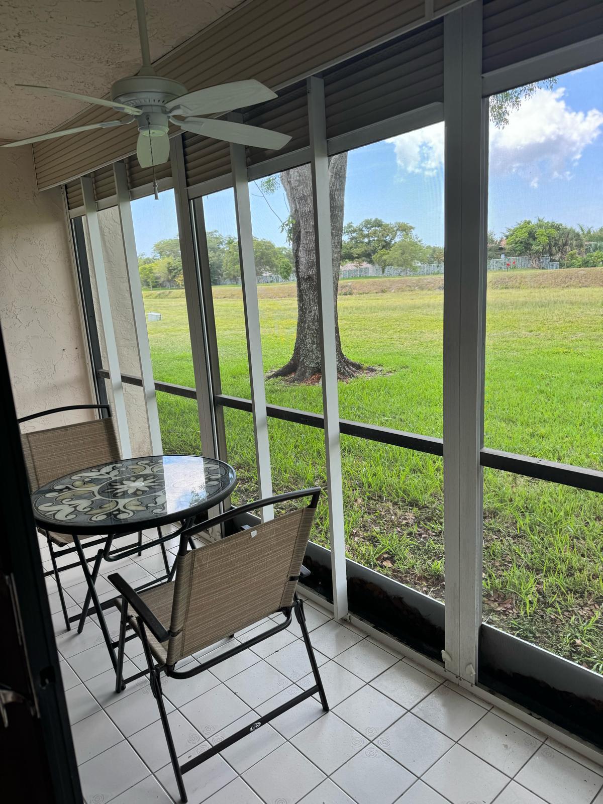 LAURELS AT MARGATE CONDO - Residential