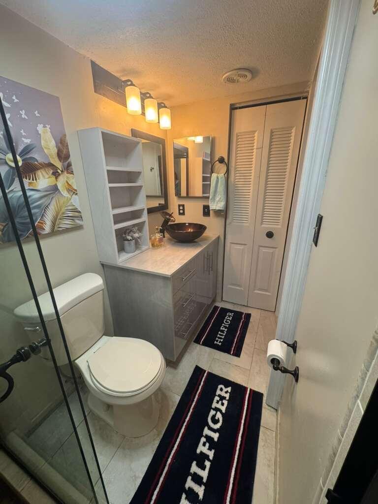 LAURELS AT MARGATE CONDO - Residential