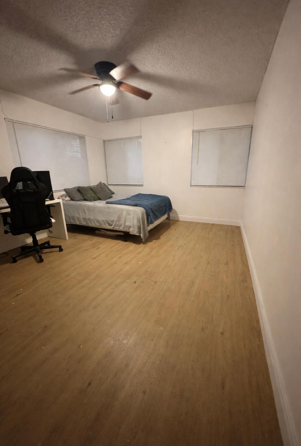 LAURELS AT MARGATE CONDO - Residential