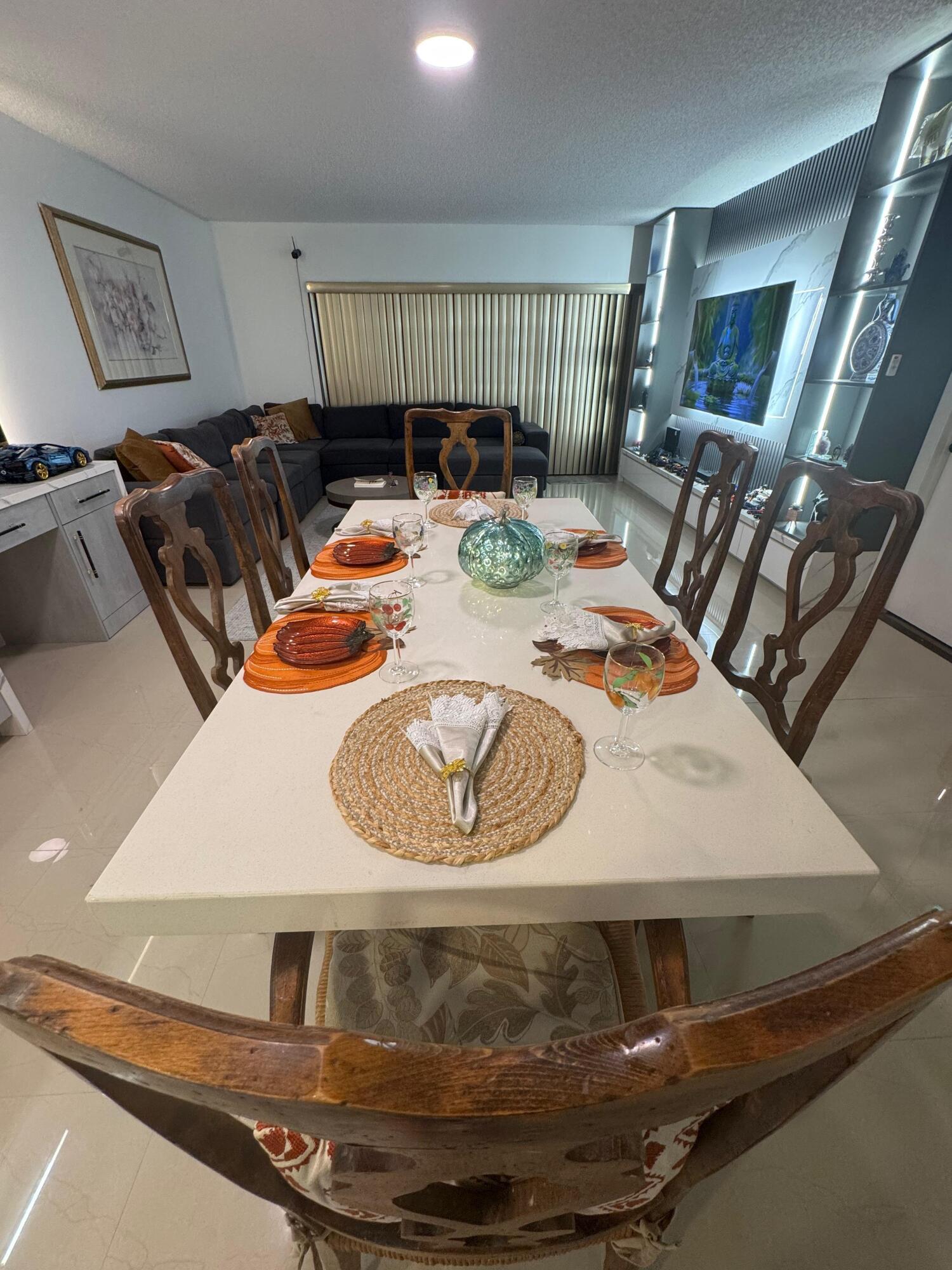 LAURELS AT MARGATE CONDO - Residential