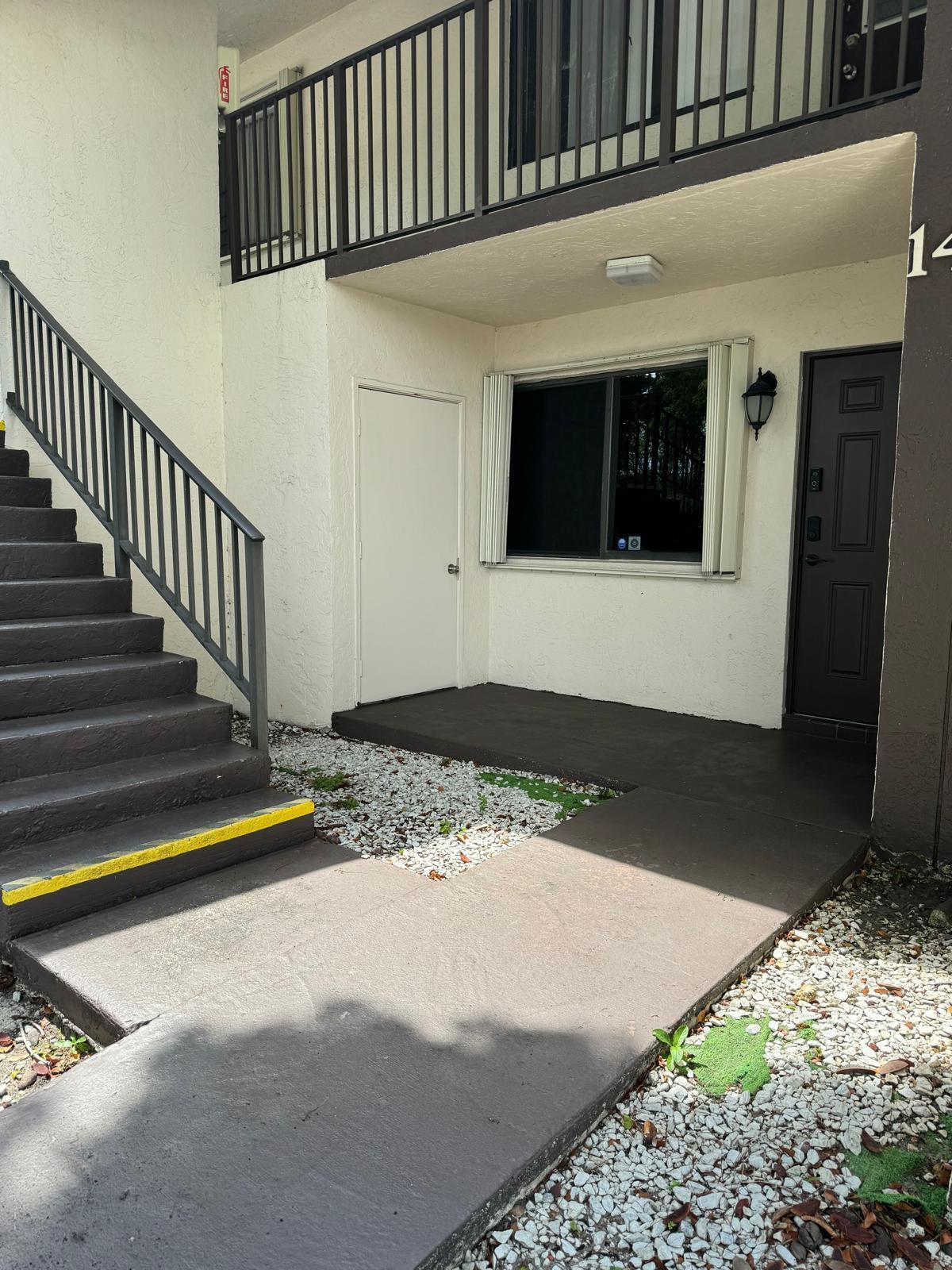 LAURELS AT MARGATE CONDO - Residential