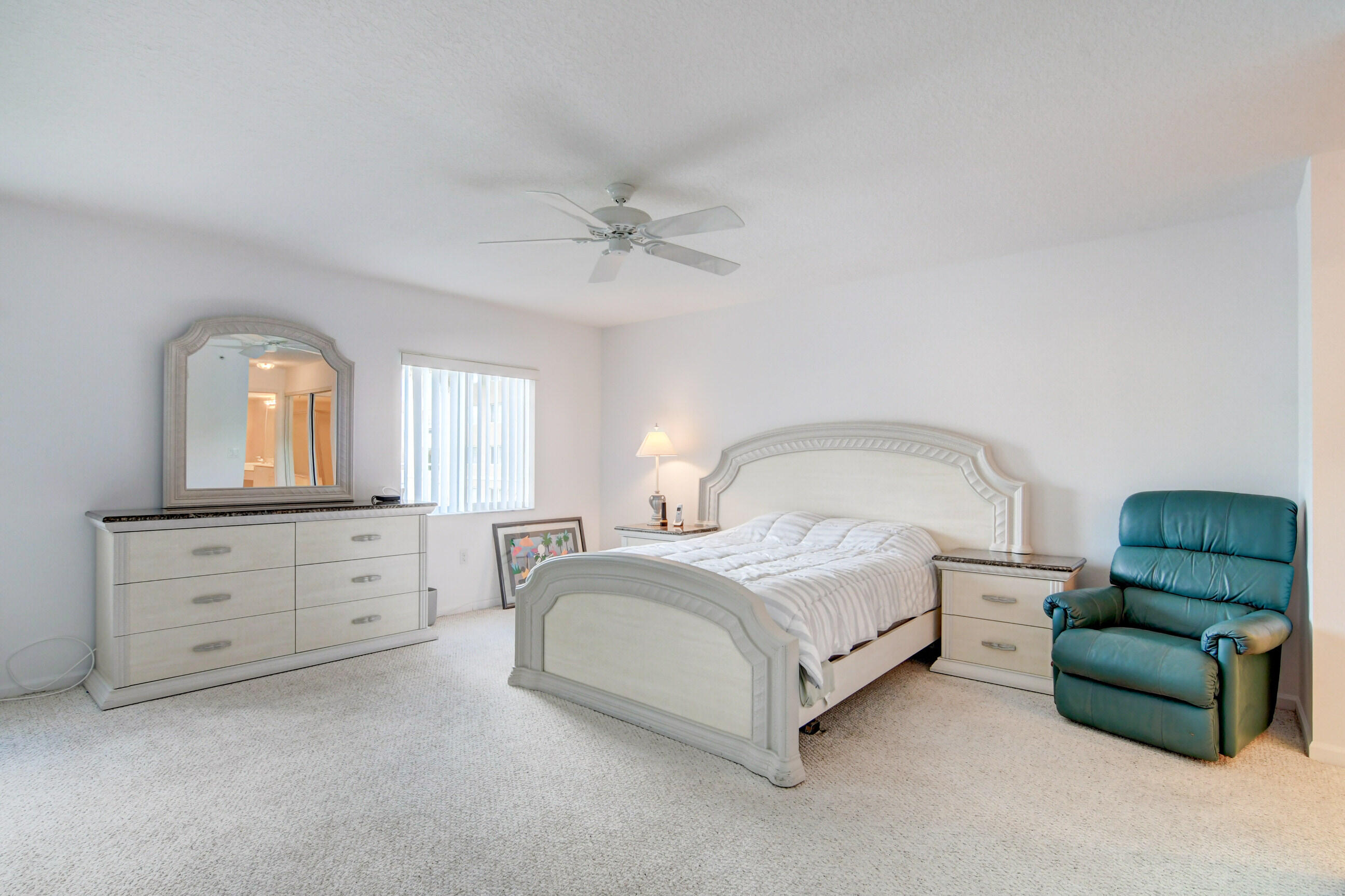 CORAL LAKES/CORAL COVE - Residential