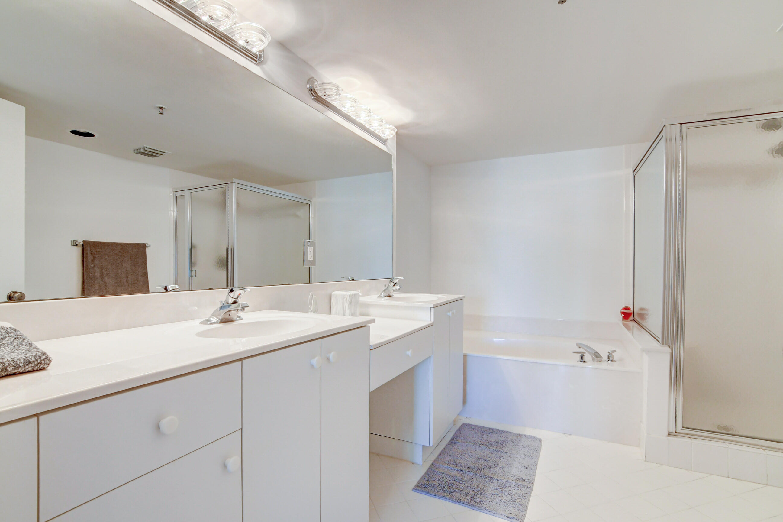 CORAL LAKES/CORAL COVE - Residential