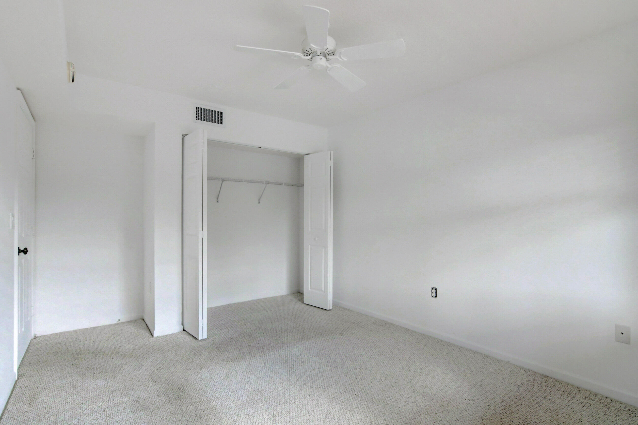 CORAL LAKES/CORAL COVE - Residential