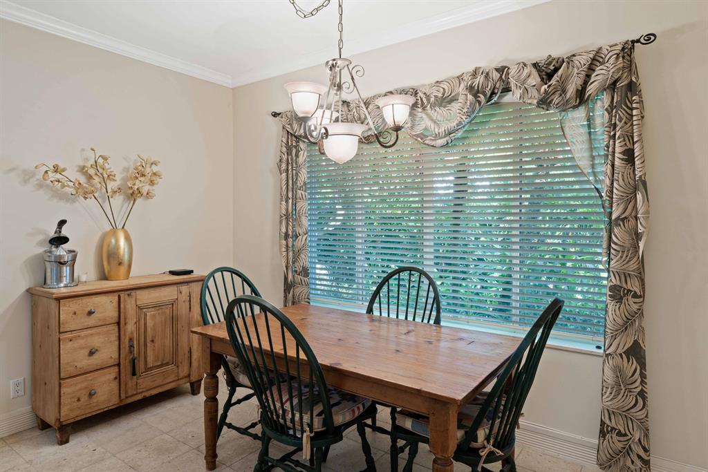 ADMIRALS COVE - Residential