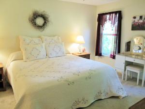 SEA PINES PUD PHASES 1, 2 - Residential