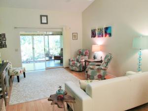 SEA PINES PUD PHASES 1, 2 - Residential