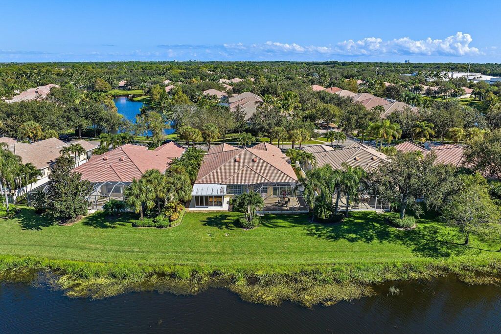 Photo of 117 Euphrates Circle, Palm Beach Gardens, FL 33410 (MLS # R10929103)