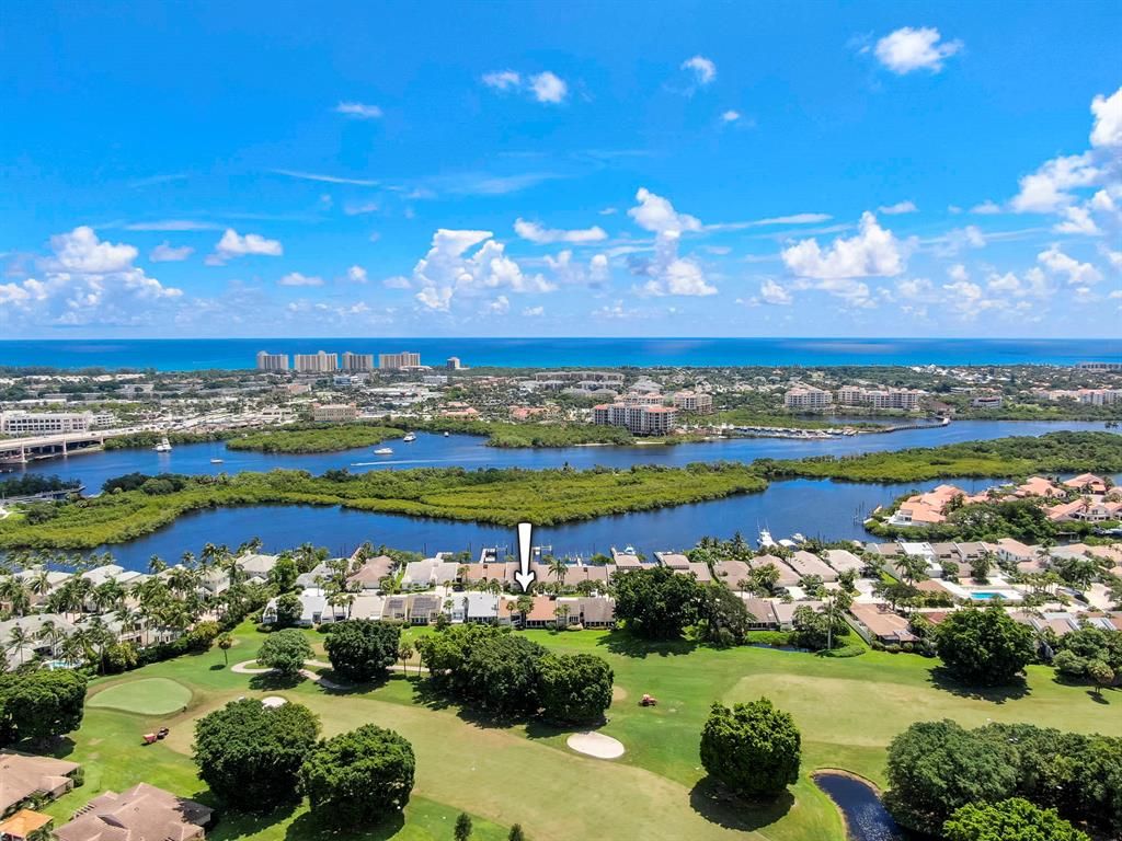 Photo of 17235 Bay Street, Jupiter, FL 33477 (MLS # R10737474)