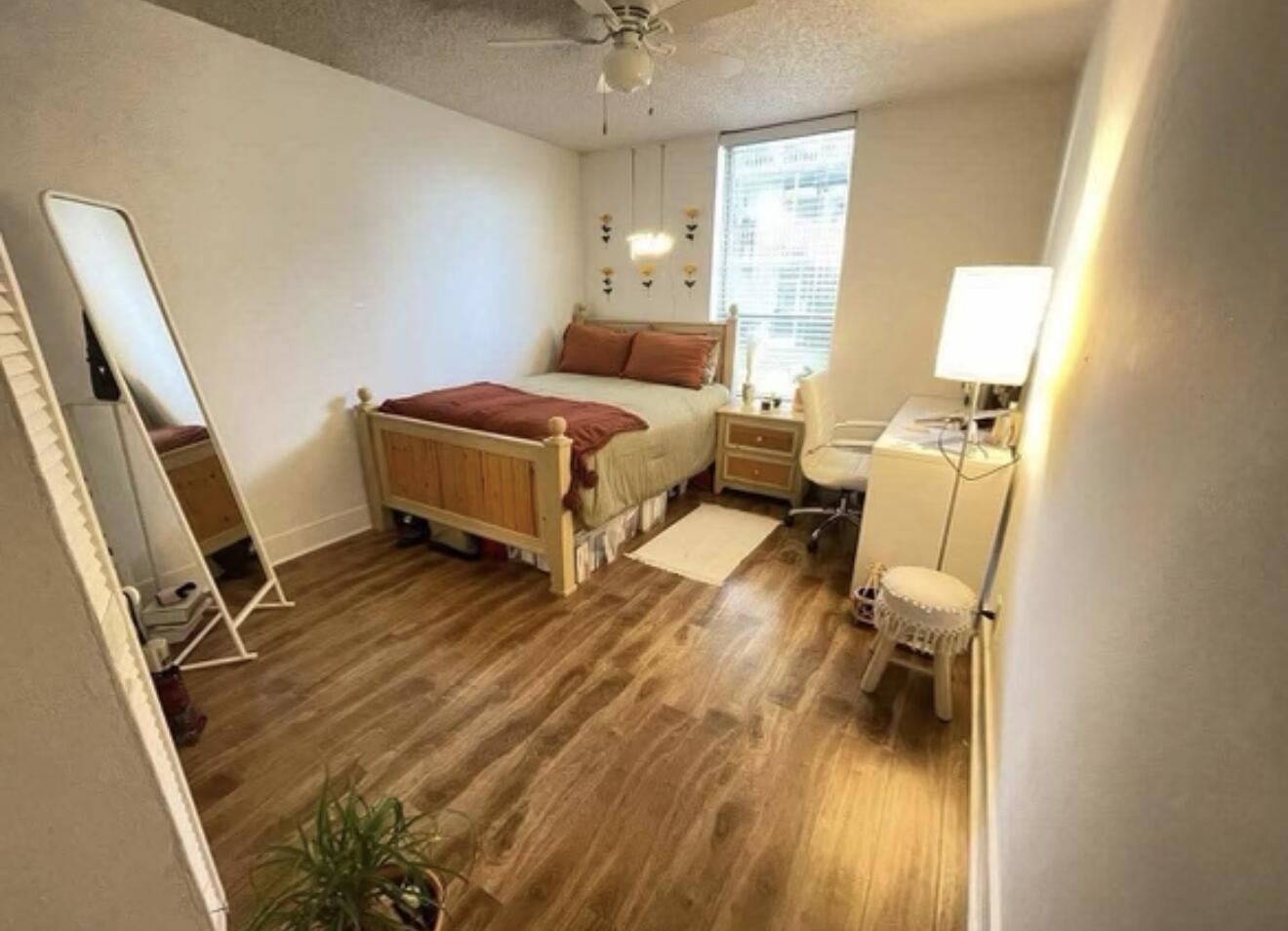 COUNTRY PINES CONDO - Residential