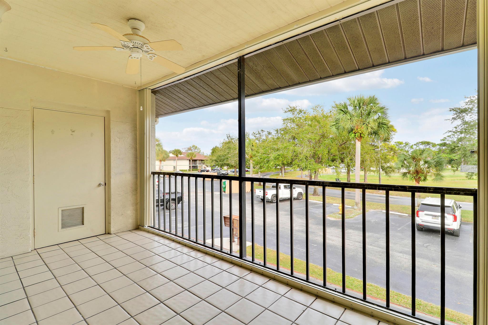 CHASEWOOD OF JUPITER COND - Residential