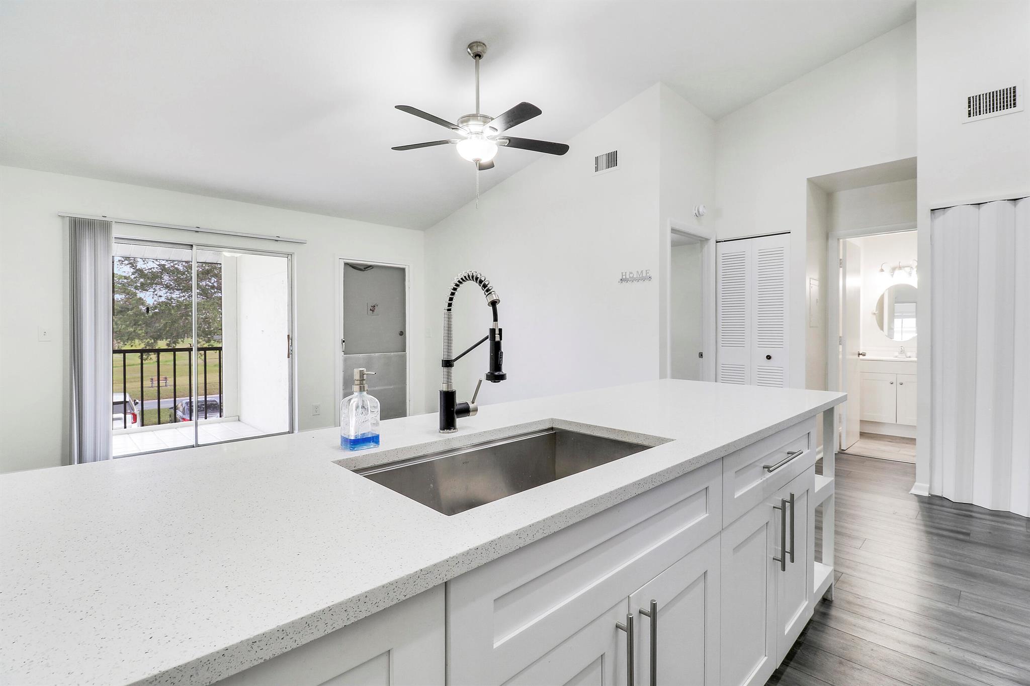 CHASEWOOD OF JUPITER COND - Residential