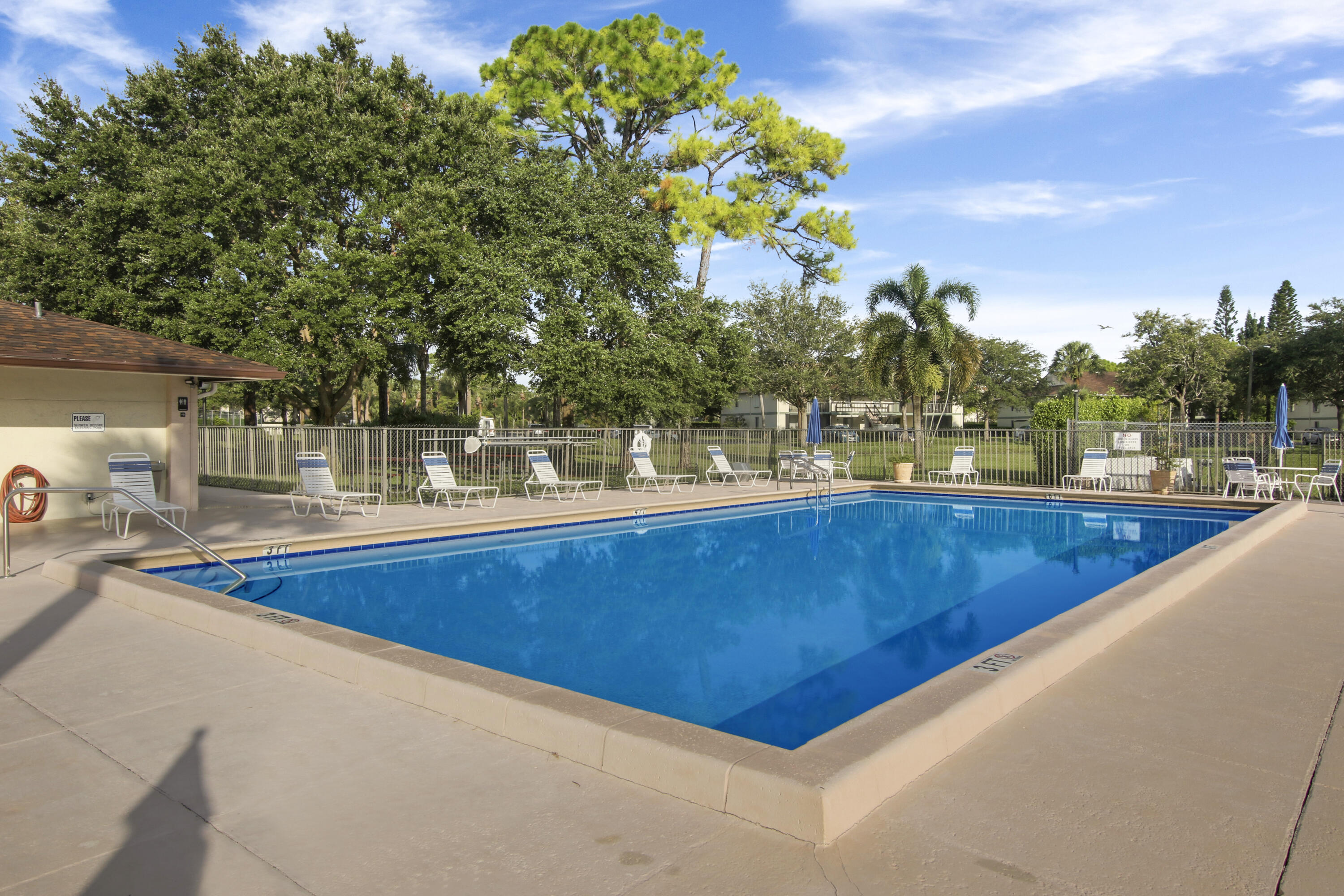 CHASEWOOD OF JUPITER COND - Residential