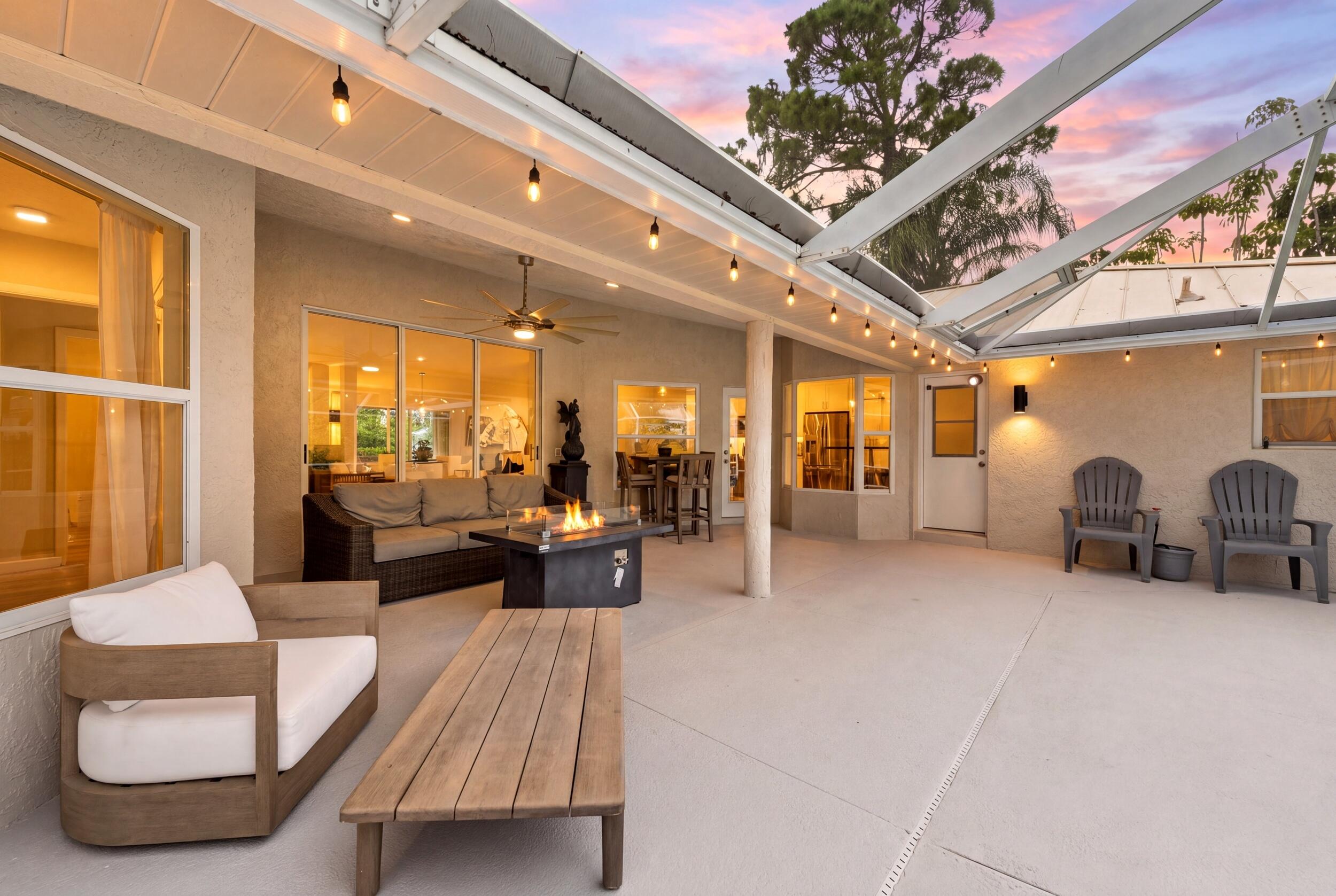 5608 SW Landing Creek Drive