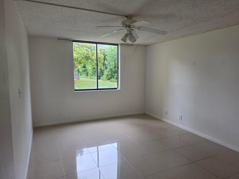 Tiny photo for 733 SE 1st Way #102, Deerfield Beach, FL 33441 (MLS # B26078729)
