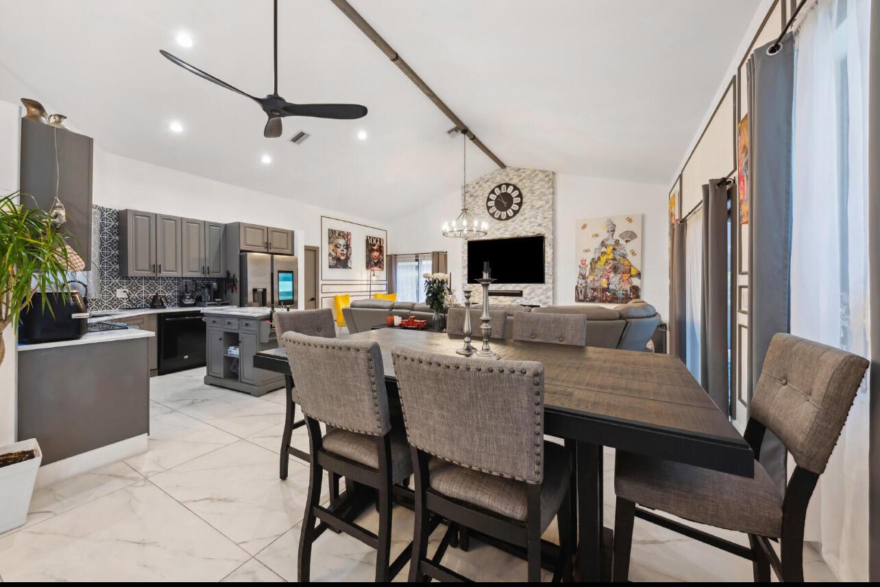 4355 NW 52nd Street