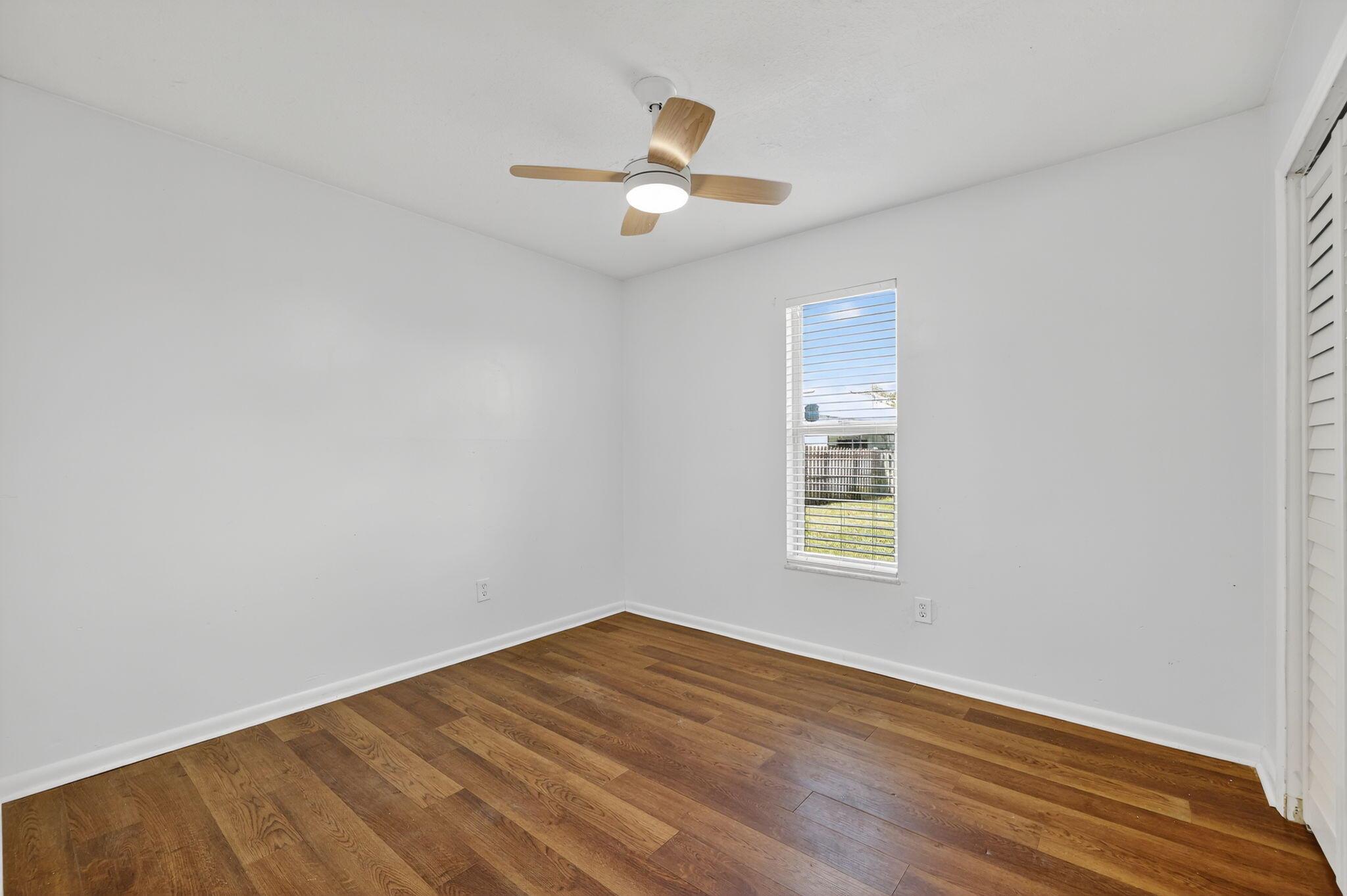PORT ST LUCIE SECTION 2 - Residential Lease