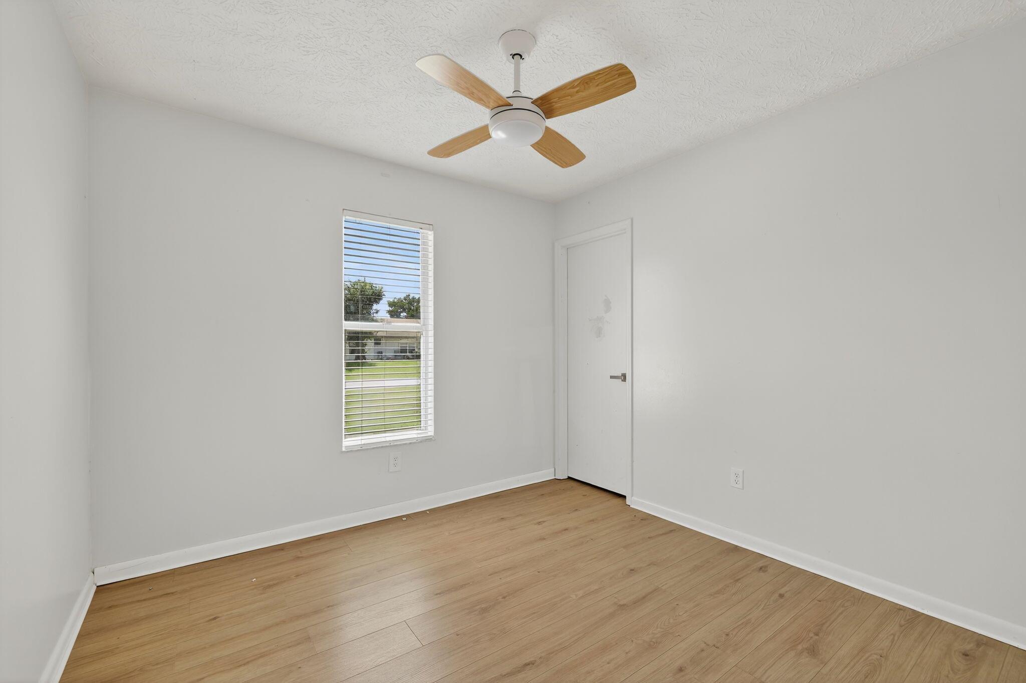 PORT ST LUCIE SECTION 2 - Residential Lease